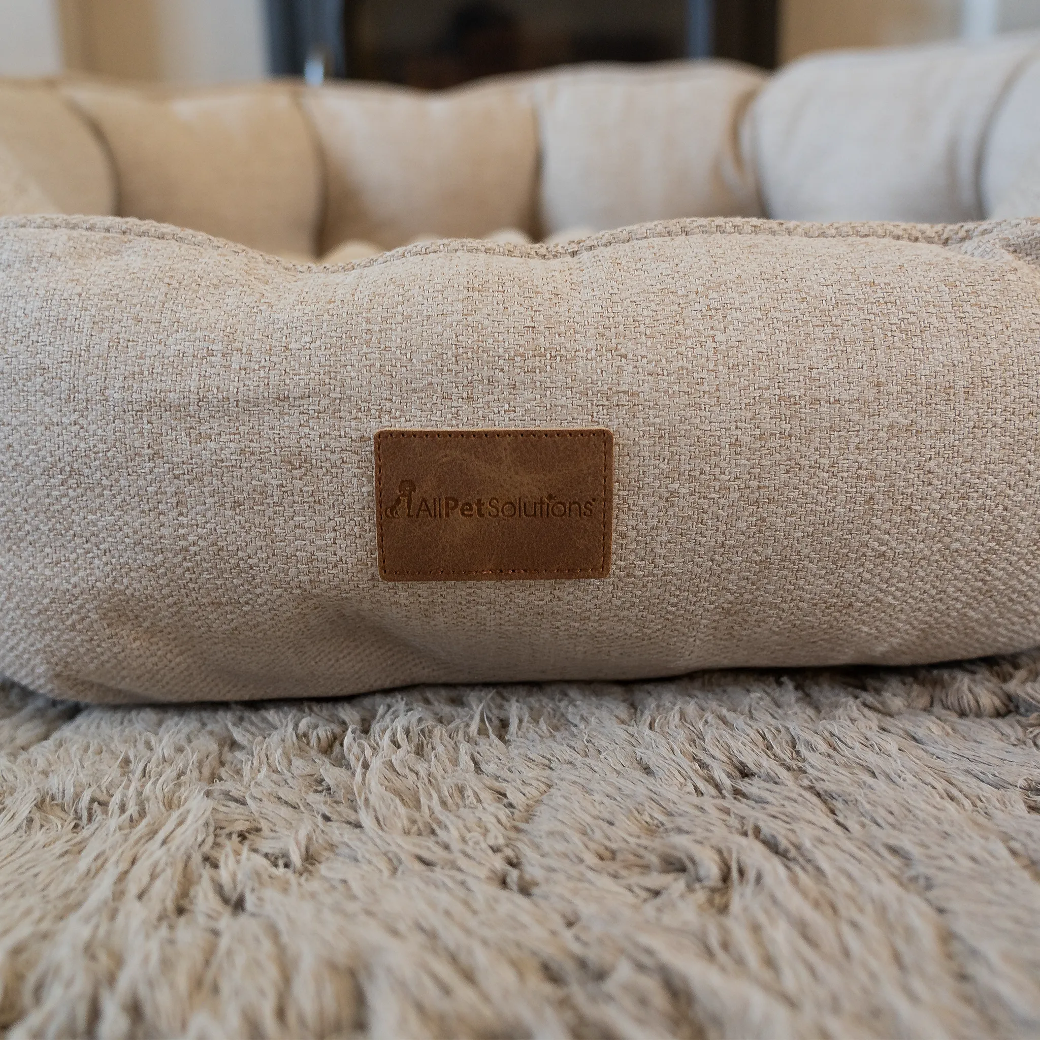 AllPetSolutions Alfie Premium  Luxury Dog Bed - Ivory Cream - S/M/XL