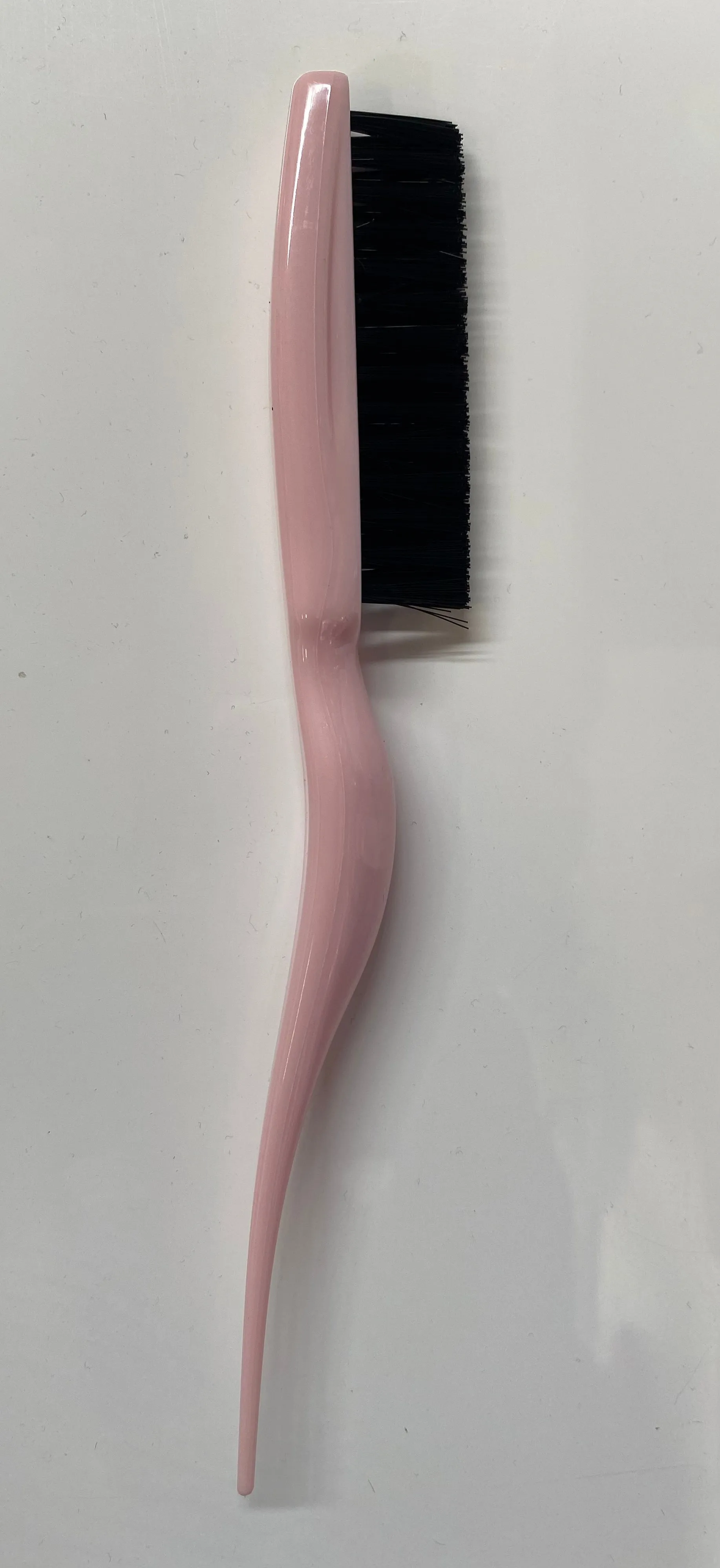 Amped Up Teasing Brush