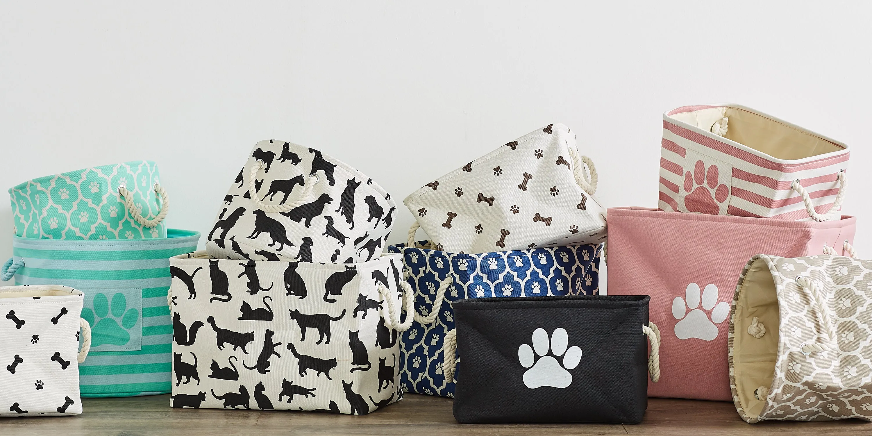 Polyester Pet Bin Paw Rose Round Small 9X12X12