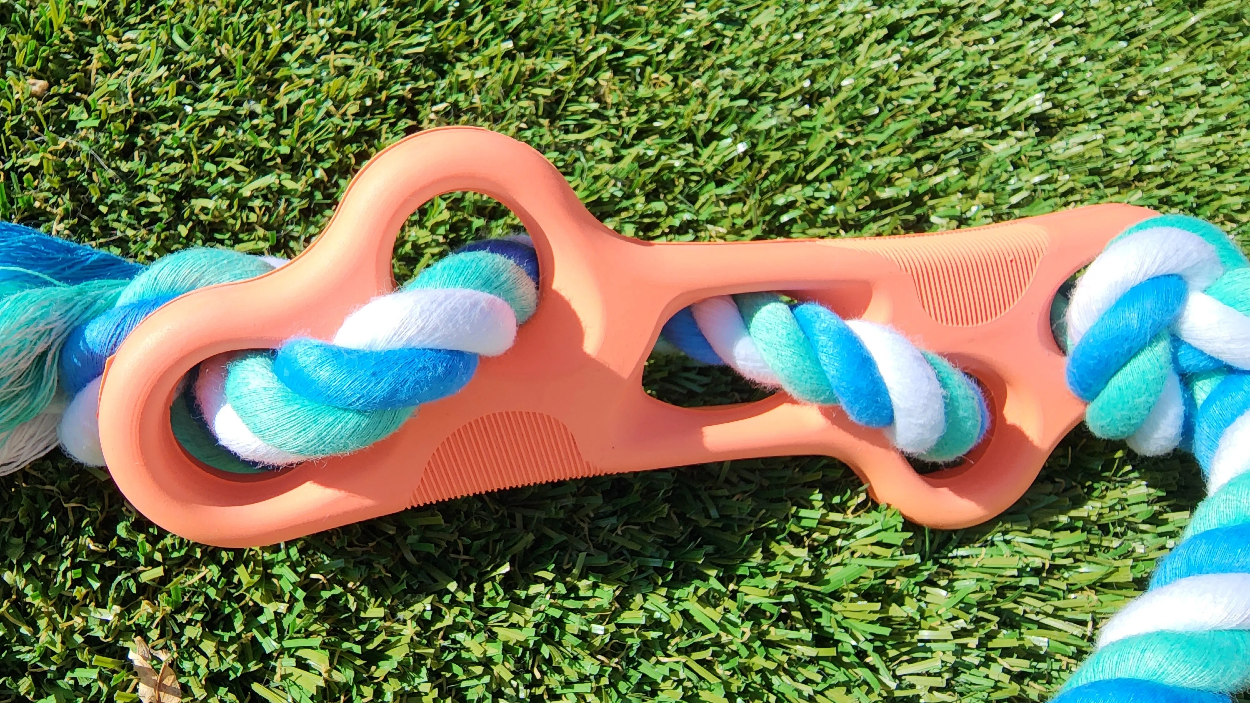 Rubber Bone with Tug Rope | PetPals®