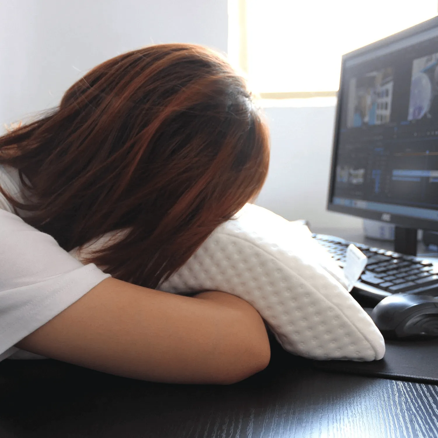 Slow Rebound Pressure Pillow | 6 In 1 Memory Pillow
