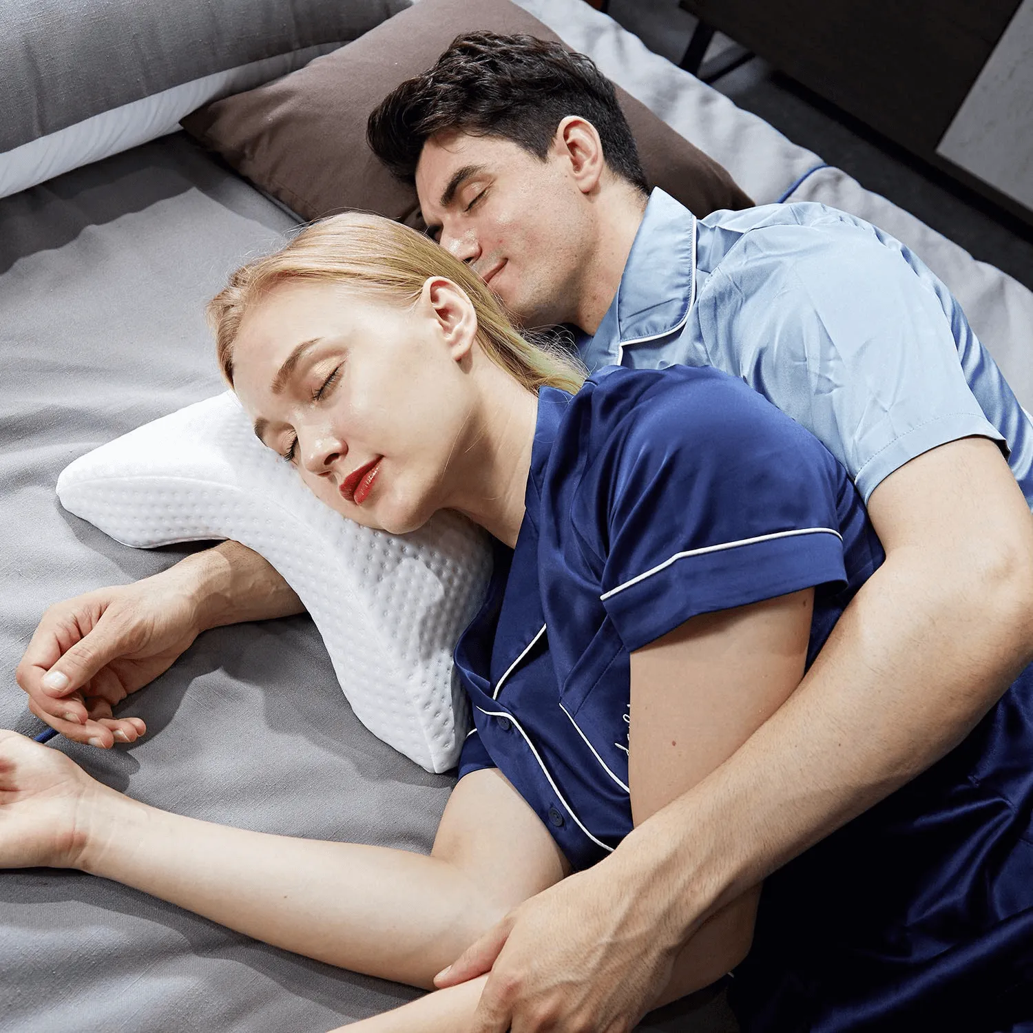 Slow Rebound Pressure Pillow | 6 In 1 Memory Pillow