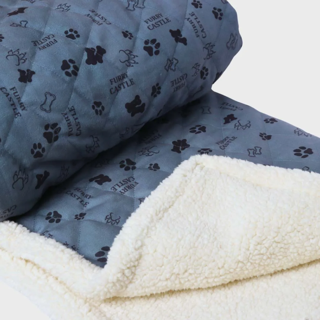Warm & Comfortable Pet Blanket Furry Castle Print