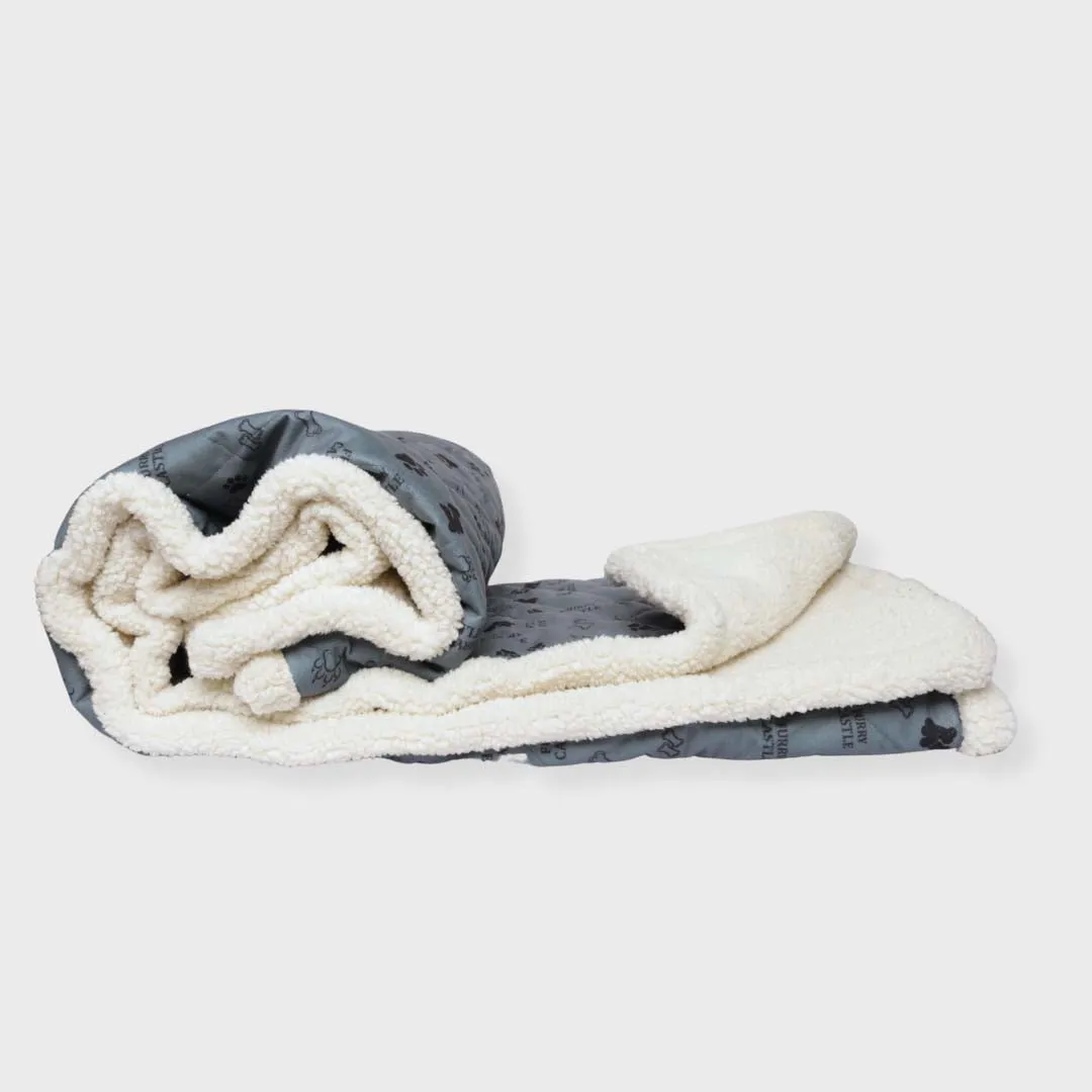 Warm & Comfortable Pet Blanket Furry Castle Print